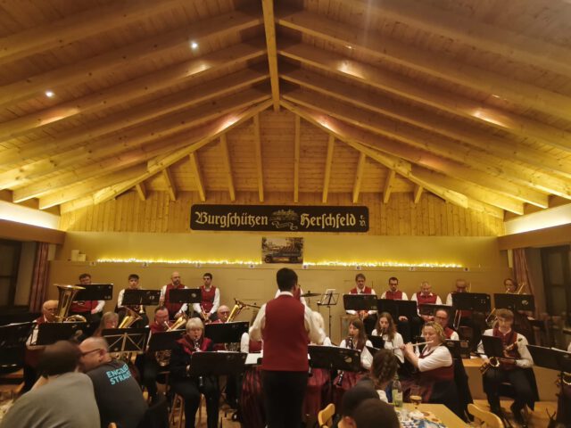 Das diesjährige Oktoberfest unserer Herschfelder Burgschützen 🎼🎺
Wir freuen uns auf nächstes Jahr